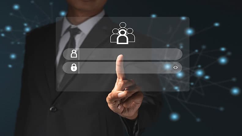 ¿En qué consiste la revisión de acceso de usuario?